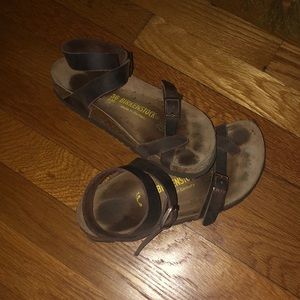 Birkenstock’s Yara